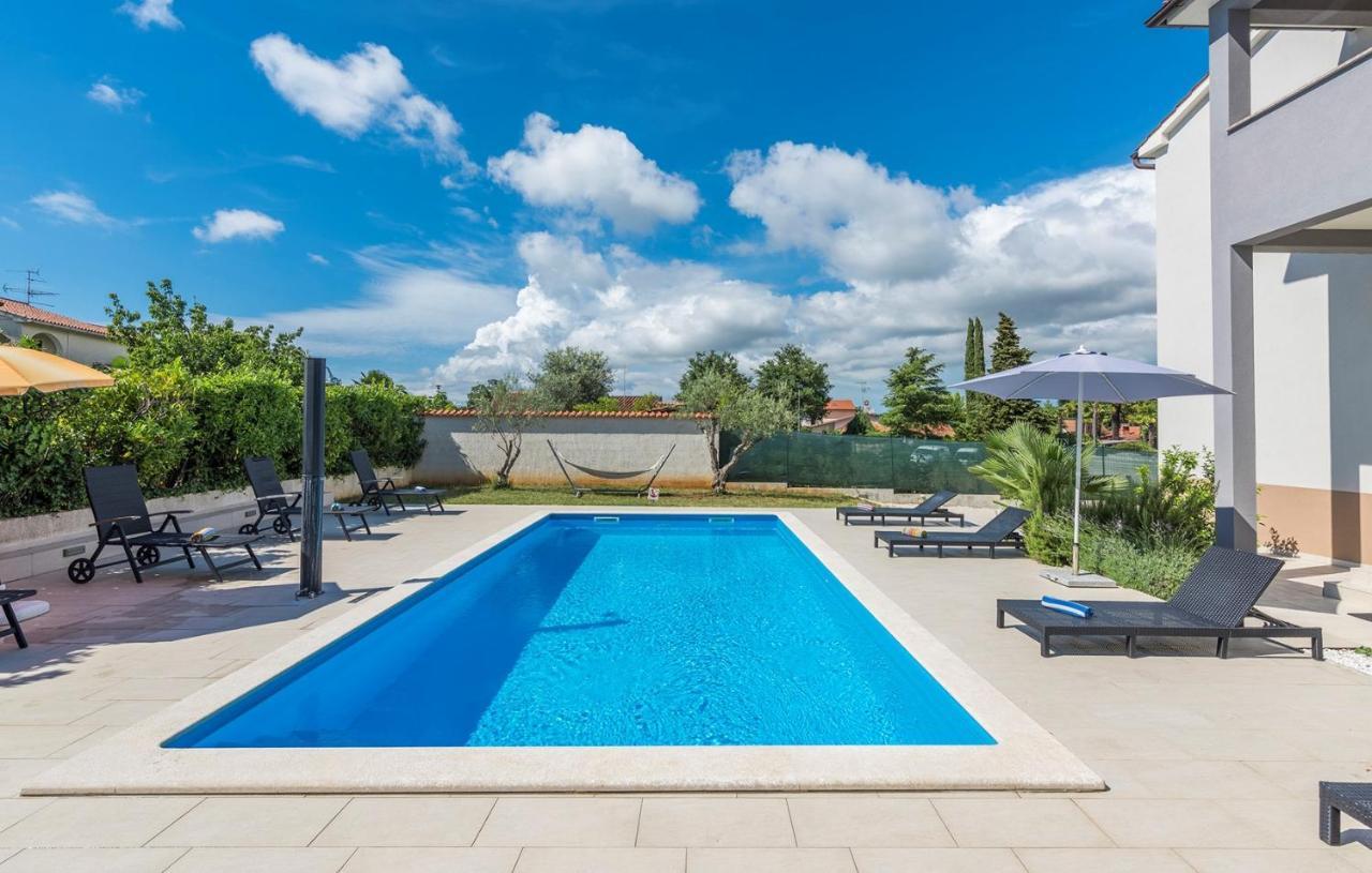 Apart Residence Leko Πόρετς Εξωτερικό φωτογραφία