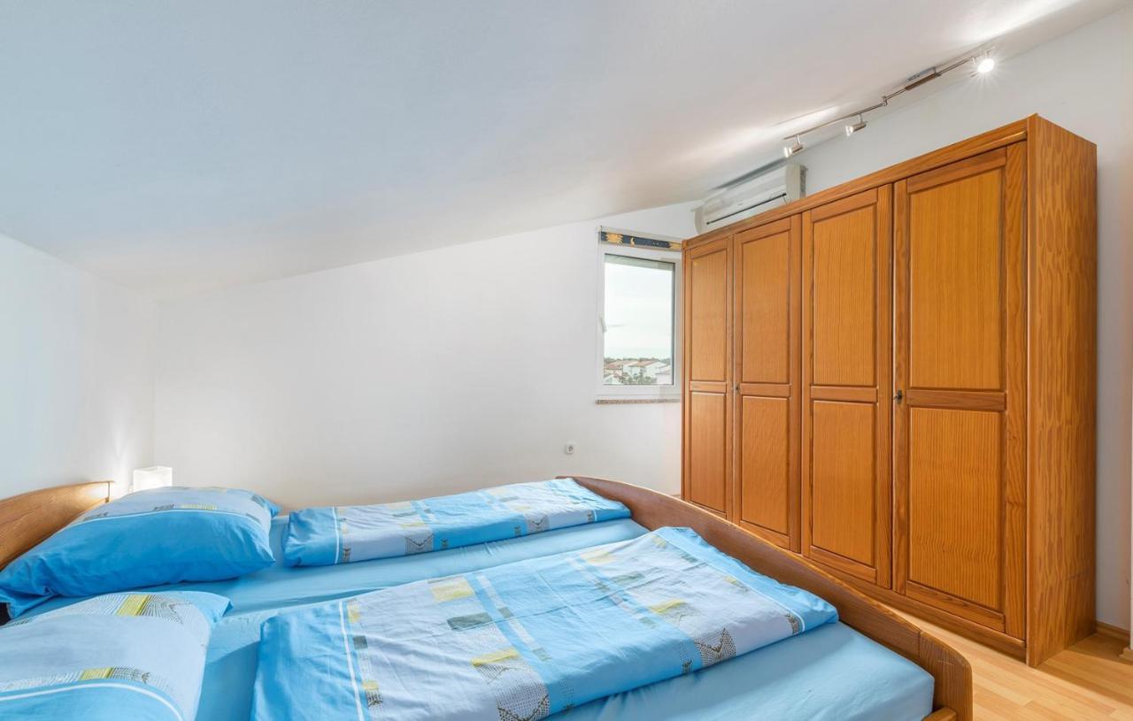 Apart Residence Leko Πόρετς Εξωτερικό φωτογραφία
